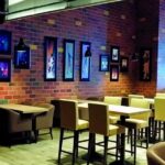 <strong>DIY Wall Decor: Easy Steps To Create Your Wall Painting</strong>